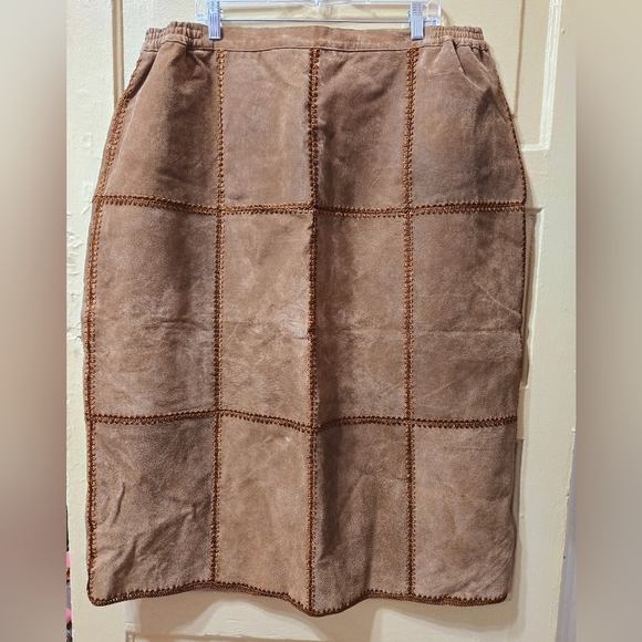 CBO New York Brown Leather Patchwork Midi Button Zip Elastic Waistband Skirt NWT - Picture 3 of 8